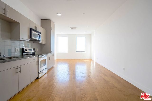 3810 Wilshire Boulevard 1911, Los Angeles, CA 90010