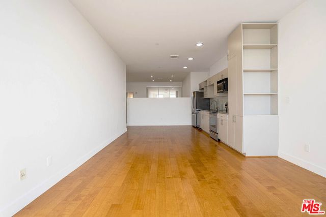 3810 Wilshire Boulevard 1911, Los Angeles, CA 90010