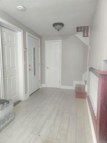 244 Martin Drive, Syosset, NY 11791