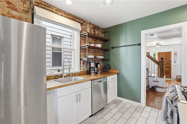 617 Fountain St, Sewickley, PA 15143