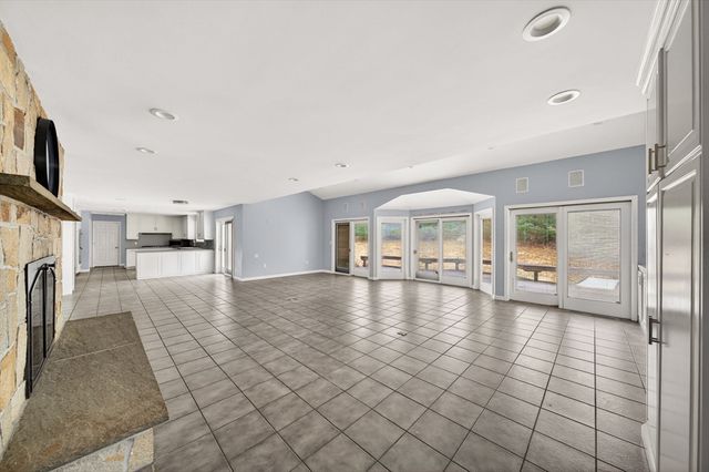 84 White Birch Way, Barnstable, MA 02668