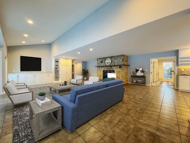 84 White Birch Way, Barnstable, MA 02668