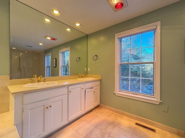 84 White Birch Way, Barnstable, MA 02668
