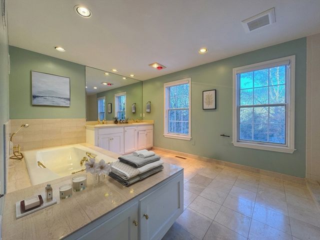 84 White Birch Way, Barnstable, MA 02668