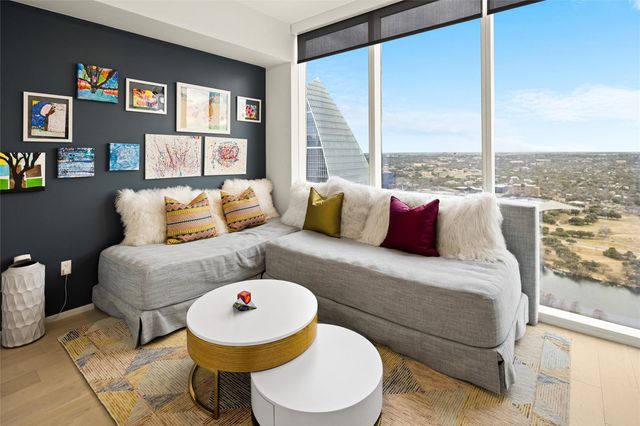 301 West Ave 3605, Austin, TX 78701