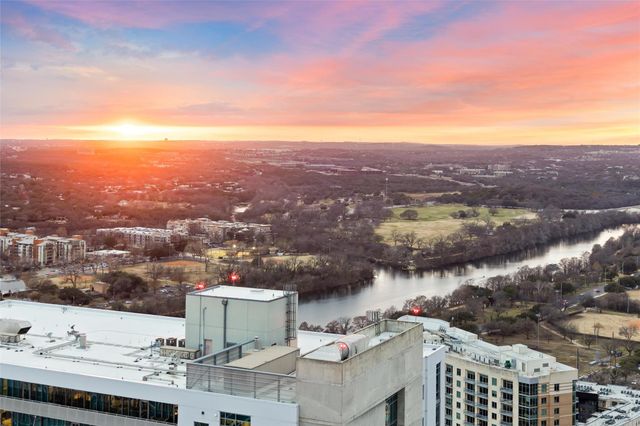 301 West Ave 3605, Austin, TX 78701