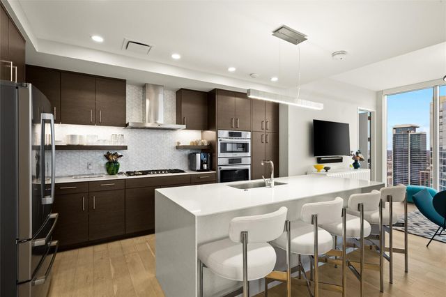 301 West Ave 3605, Austin, TX 78701