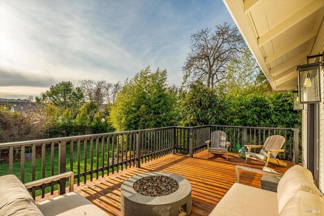 2019 Brown St, Napa, CA 94559