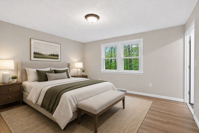 207 Bigelow St, Marlborough, MA 01752