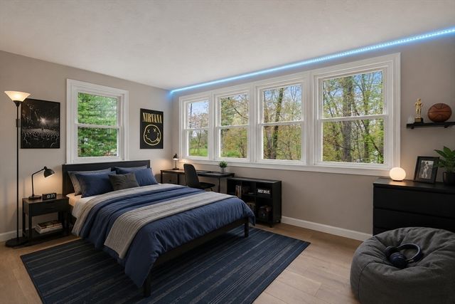 207 Bigelow St, Marlborough, MA 01752