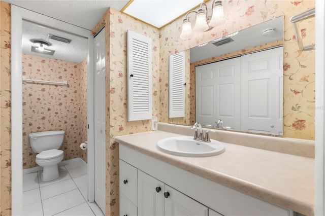 1655 S HIGHLAND AVENUE E219, Clearwater, FL 33756
