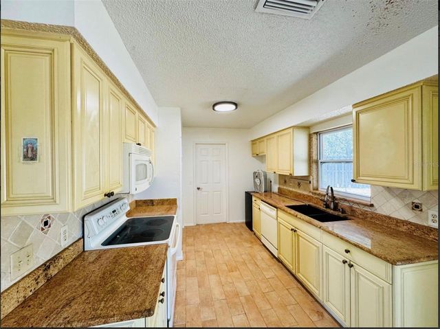 7423 MOHAWK TRAIL, Spring Hill, FL 34606