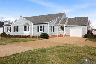327 Prestige Pl Unit#B, Colonial Heights, VA 23834