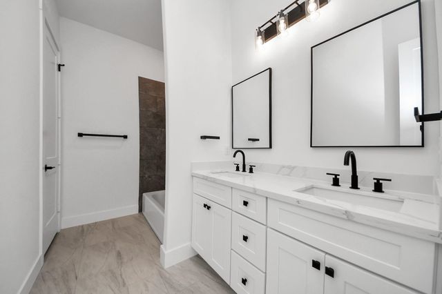 339 Hunter Court, Rosharon, TX 77583