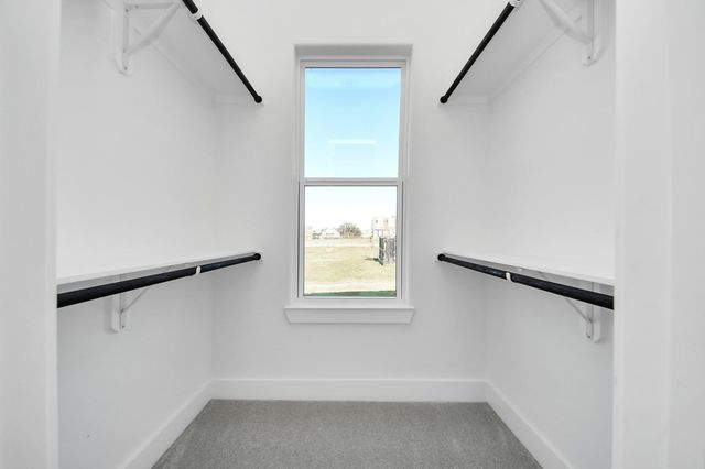 339 Hunter Court, Rosharon, TX 77583