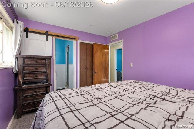 1746 Ashstan Drive, Walled Lake, MI 48390