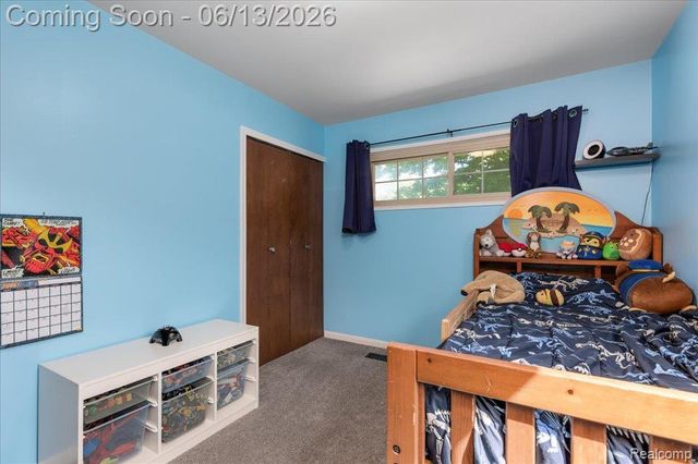1746 Ashstan Drive, Walled Lake, MI 48390