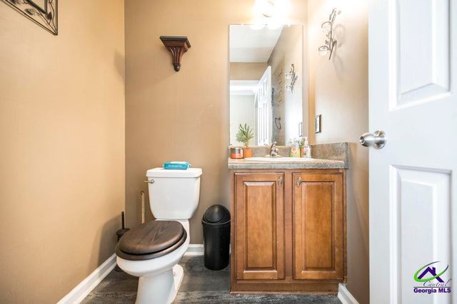 212 Burr Drive, Byron, GA 31008