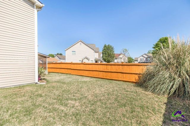 212 Burr Drive, Byron, GA 31008