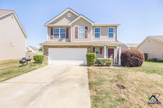 212 Burr Drive, Byron, GA 31008