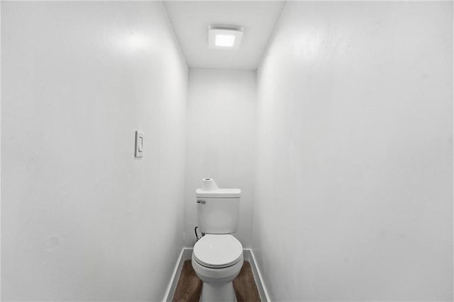 4043 Monroe Avenue, Kansas City, MO 64130