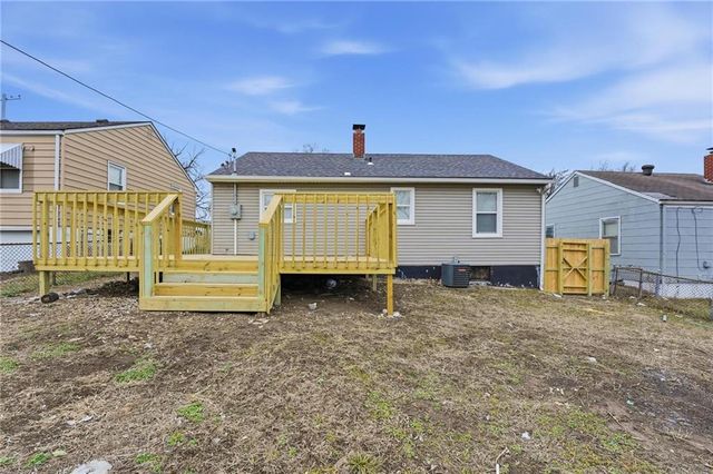 4043 Monroe Avenue, Kansas City, MO 64130