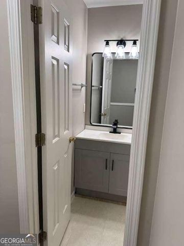 1713 Stanwood Drive NW, Kennesaw, GA 30152