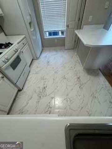 1713 Stanwood Drive NW, Kennesaw, GA 30152