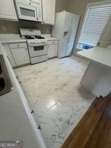 1713 Stanwood Drive NW, Kennesaw, GA 30152