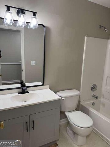 1713 Stanwood Drive NW, Kennesaw, GA 30152