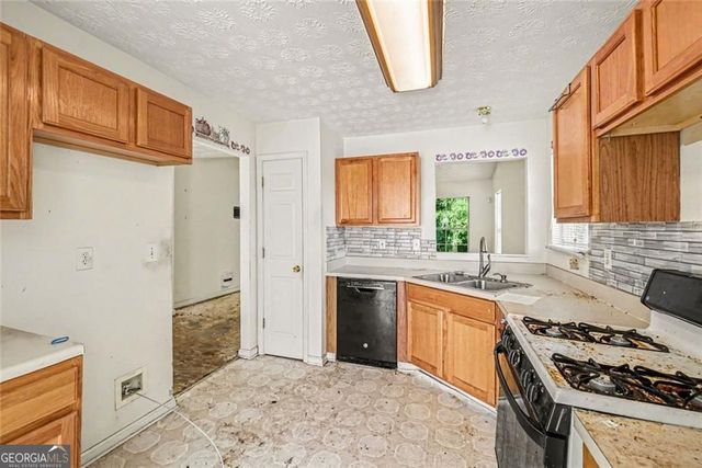7115 Hillcrest Chase Drive SW, Austell, GA 30168