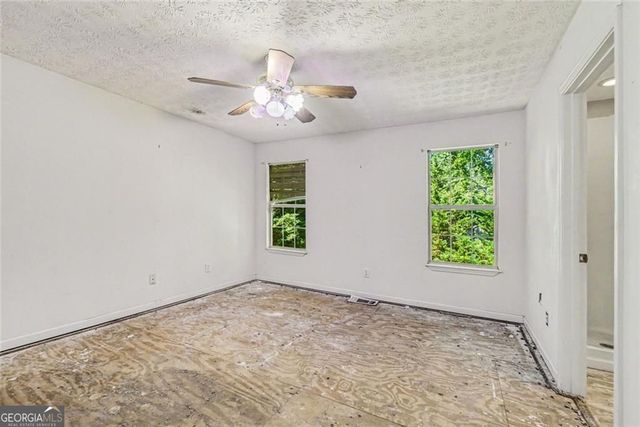 7115 Hillcrest Chase Drive SW, Austell, GA 30168