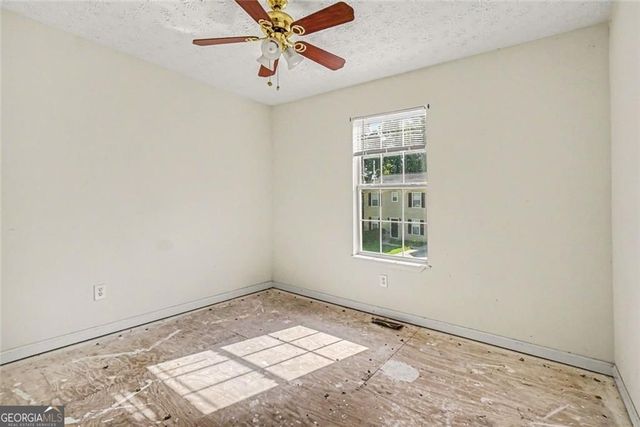 7115 Hillcrest Chase Drive SW, Austell, GA 30168