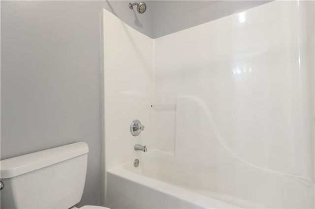 129 Avalon Drive, Mcdonough, GA 30252