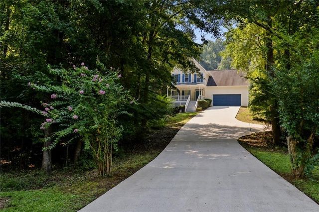 129 Avalon Drive, Mcdonough, GA 30252