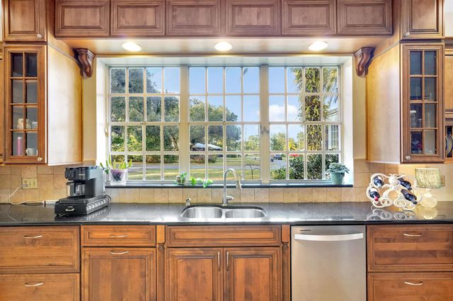 40 Willow Drive, St Augustine Beach, FL 32080