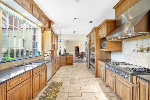 40 Willow Drive, St Augustine Beach, FL 32080