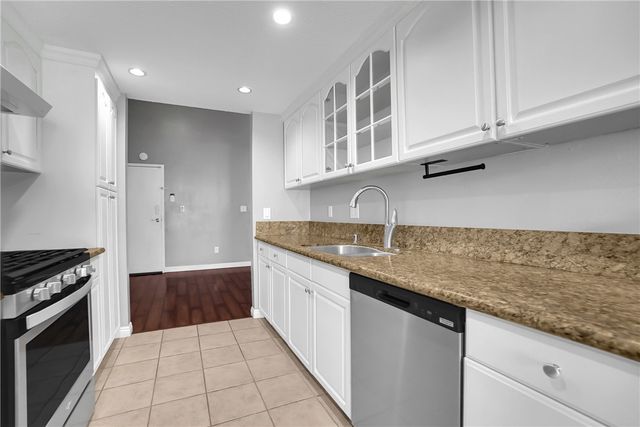 2956 Haddonfield, Fullerton, CA 92831