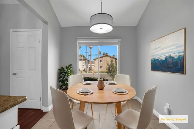 2956 Haddonfield, Fullerton, CA 92831