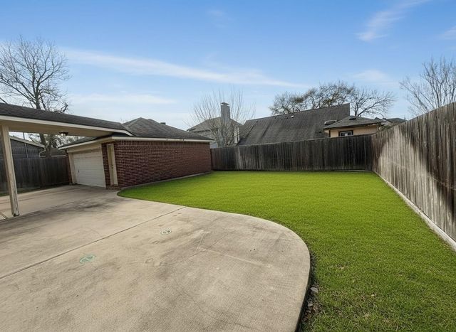 1111 Mulberry Lane, Bellaire, TX 77401