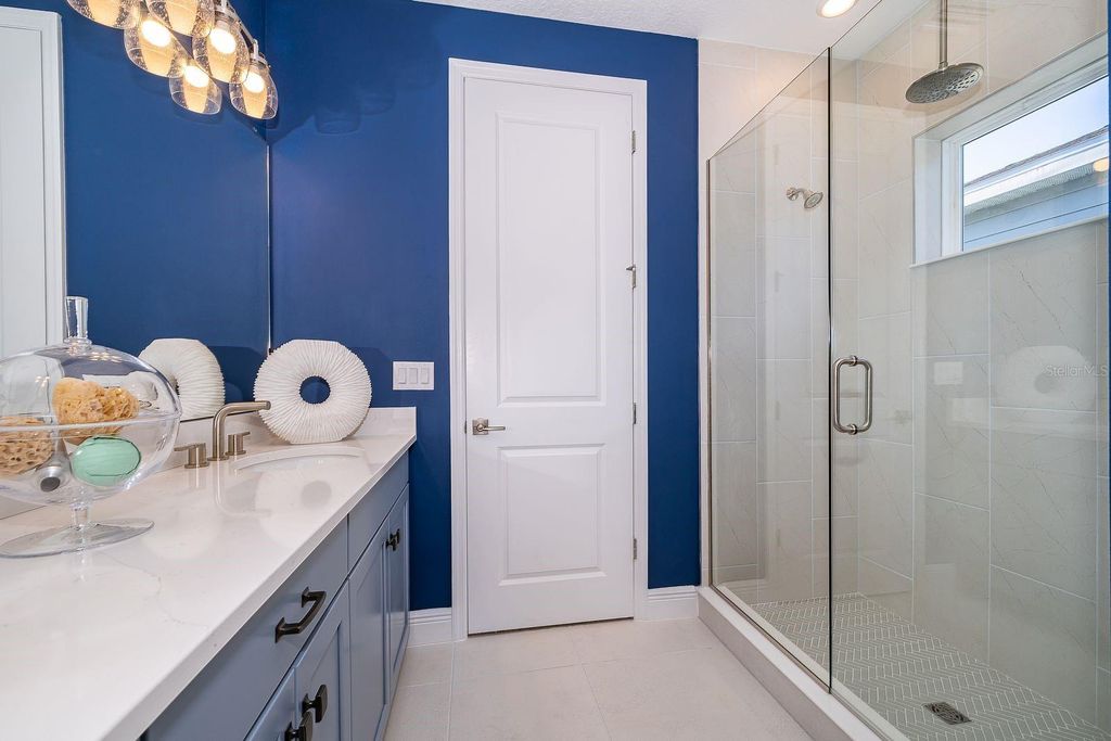 Image 19 of property listing at 13006 SERENE GLADE ROAD, Winter Garden, FL 34787