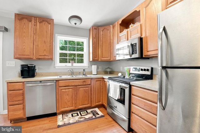 13121 PLATOON DR, Spotsylvania, VA 22551