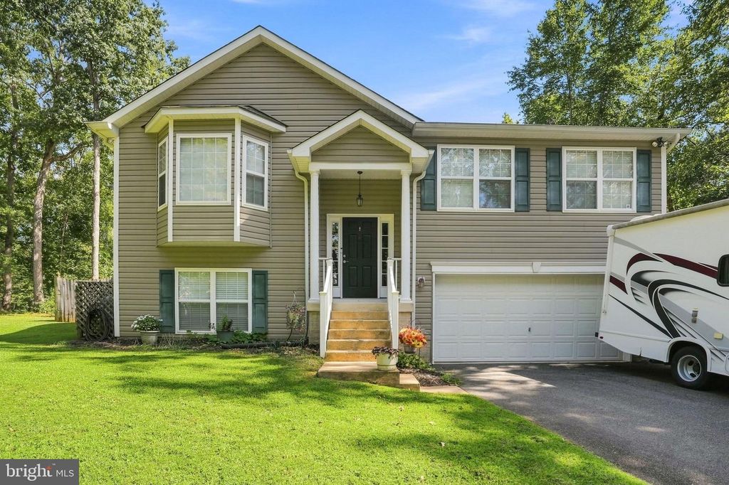 13121 PLATOON DR, Spotsylvania, VA 22551