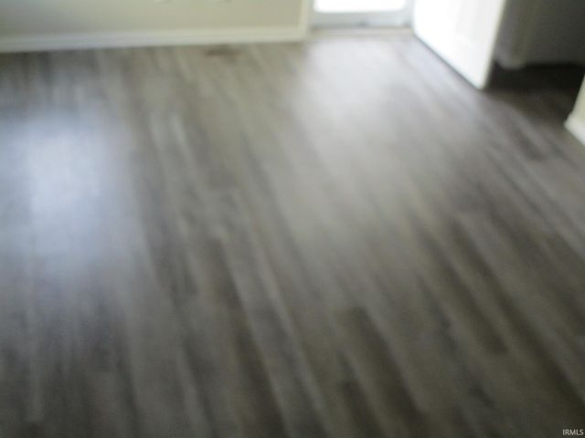 812 Apple Hill Way, Angola, IN 46703