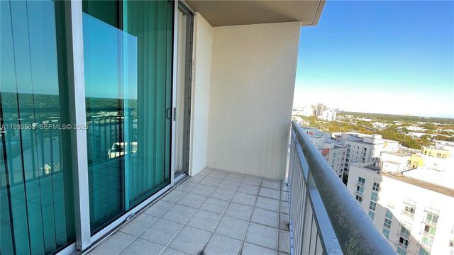 9055 SW 73rd Ct 1201, Miami, FL 33156