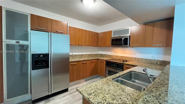 9055 SW 73rd Ct 1201, Miami, FL 33156