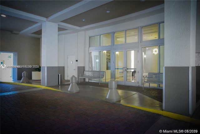 9055 SW 73rd Ct 1201, Miami, FL 33156