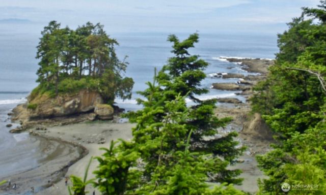 222 Southview Drive, Port Angeles, WA 98363