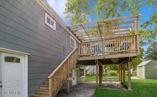 24 Layton Avenue, Pine Beach, NJ 08741