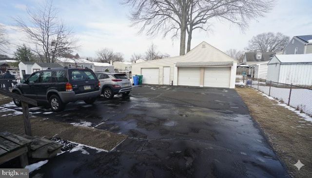 2307 STATE ROAD, Croydon, PA 19021